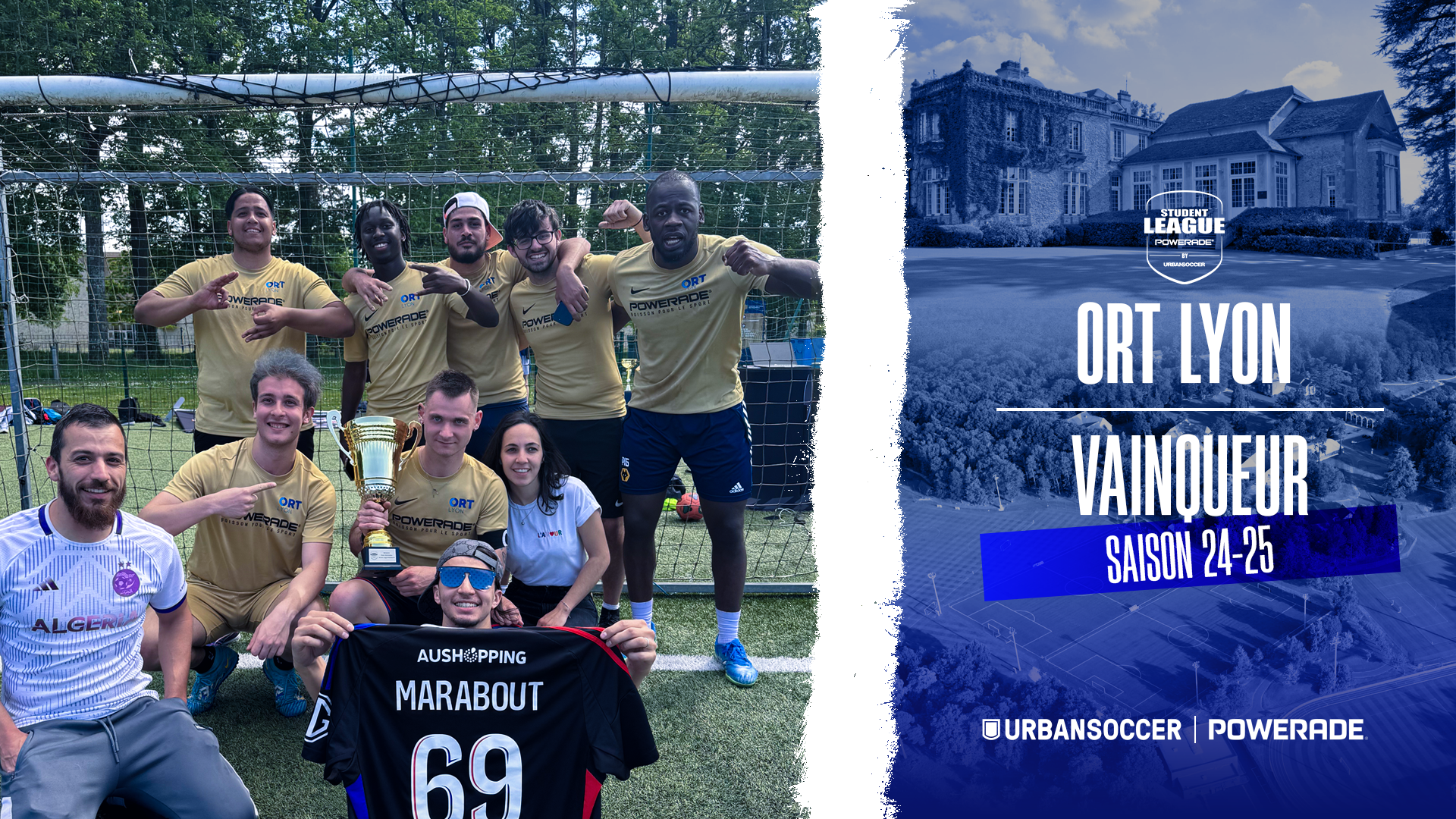 Équipe ORT Lyon vainqueur de la Student League UrbanSoccer Powerade saison 2024-2025, photo du trophée sur le terrain